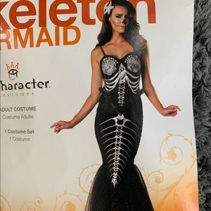 Skeleton Mermaid Costume & Accessories
